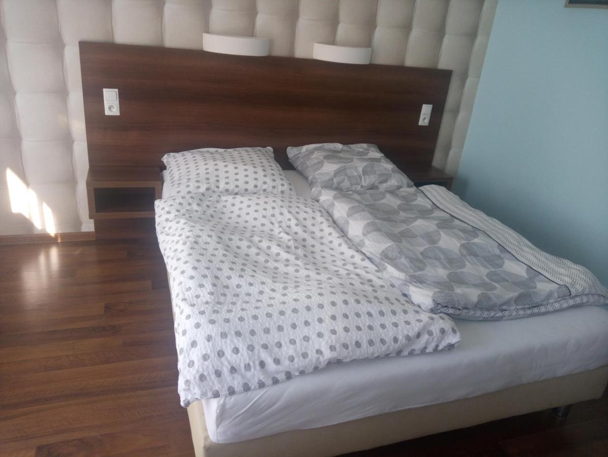 Azzurro Lukecin Ngoại thất bức ảnh